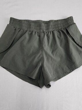REVIVAL Athletic Shorts Women's M Olive Green Elastic Waist Split Hem Lined